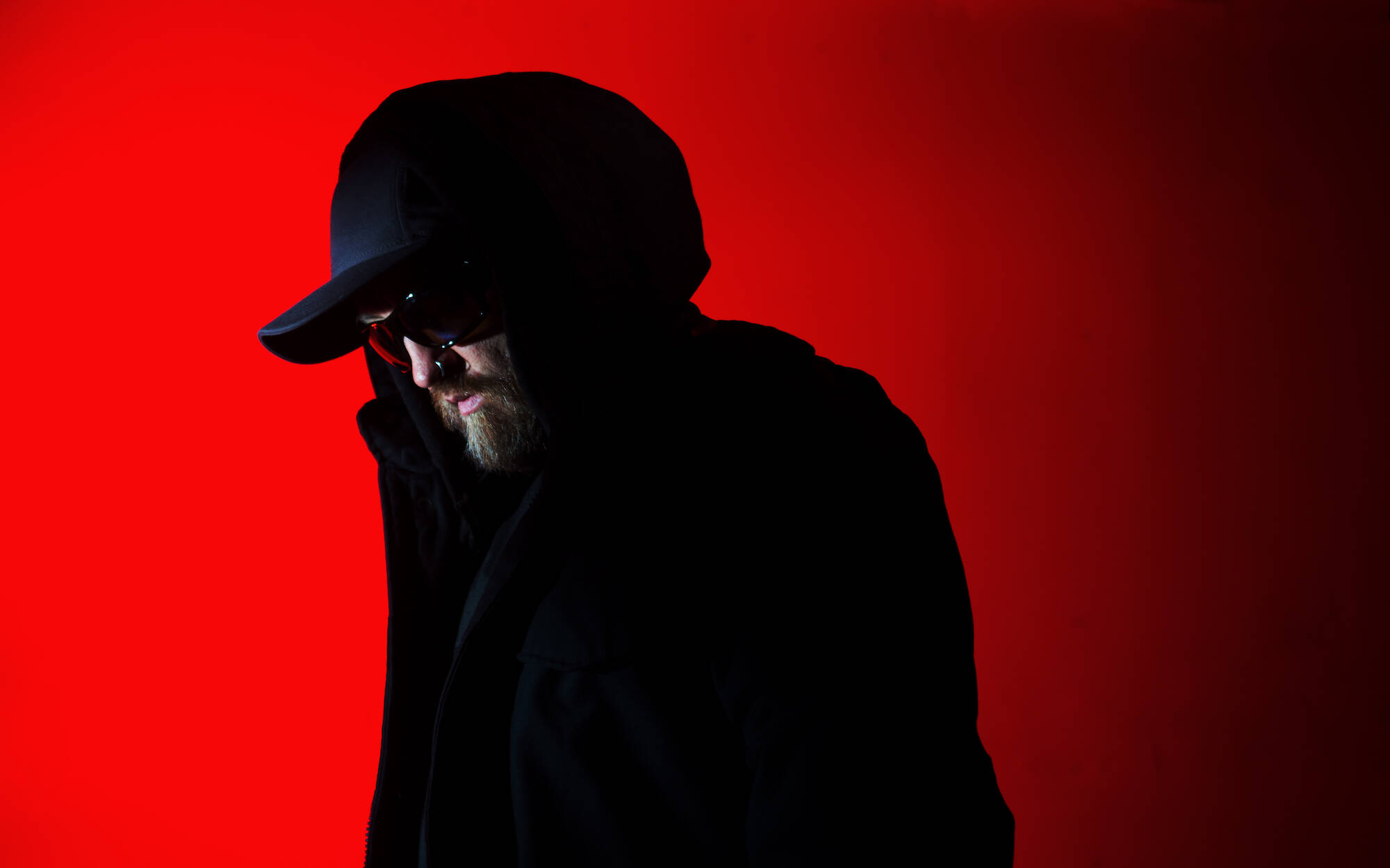 zdjęcie przedstawia  The Bug feat. Dis Fig, Flowdan & Manga Saint Hilare 