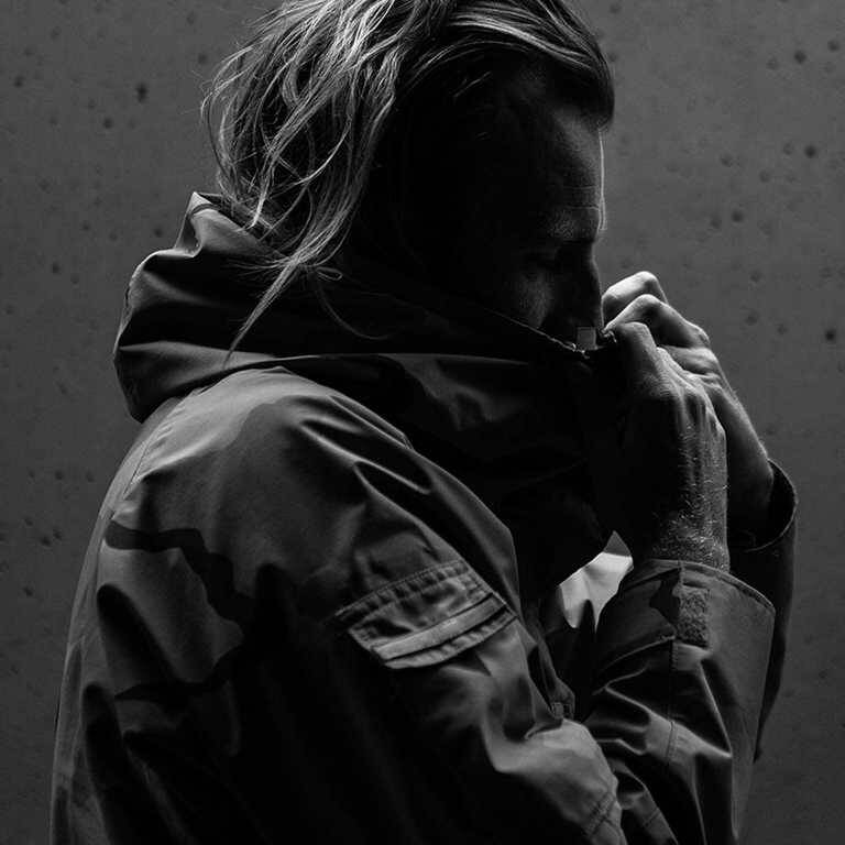 Ben Frost feat. Greg Kubacki & Tarik Barri - premiere