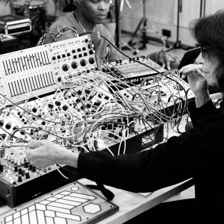 Actress & Suzanne Ciani present Concrète Waves